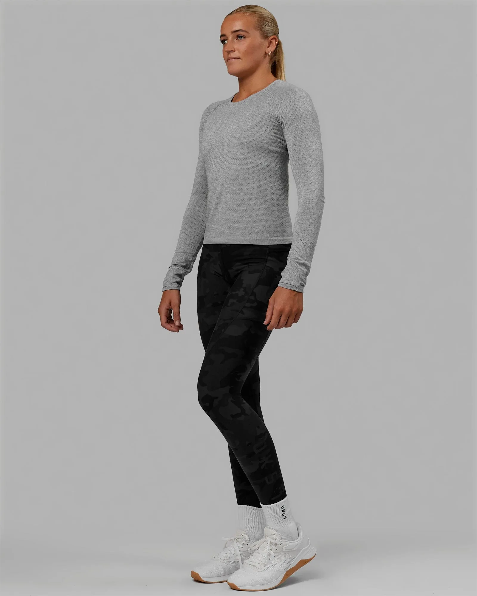 AeroFLX  Seamless Long Sleeve Tee - Light Grey Marl