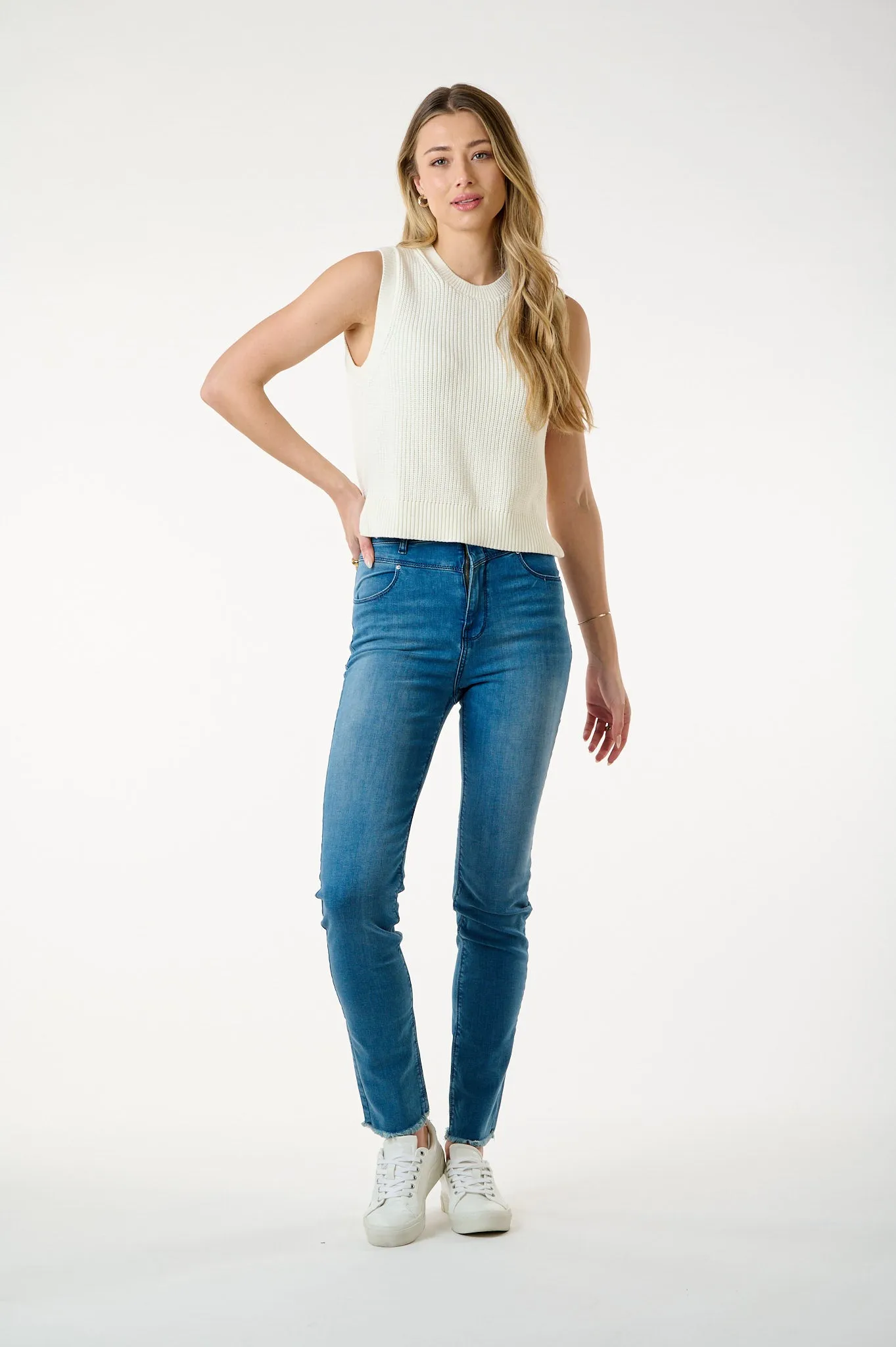 Arlin C Sania High Rise Slim Jean