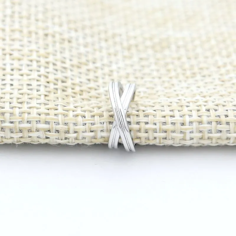 Cross Lines Ear Cuff - Silver