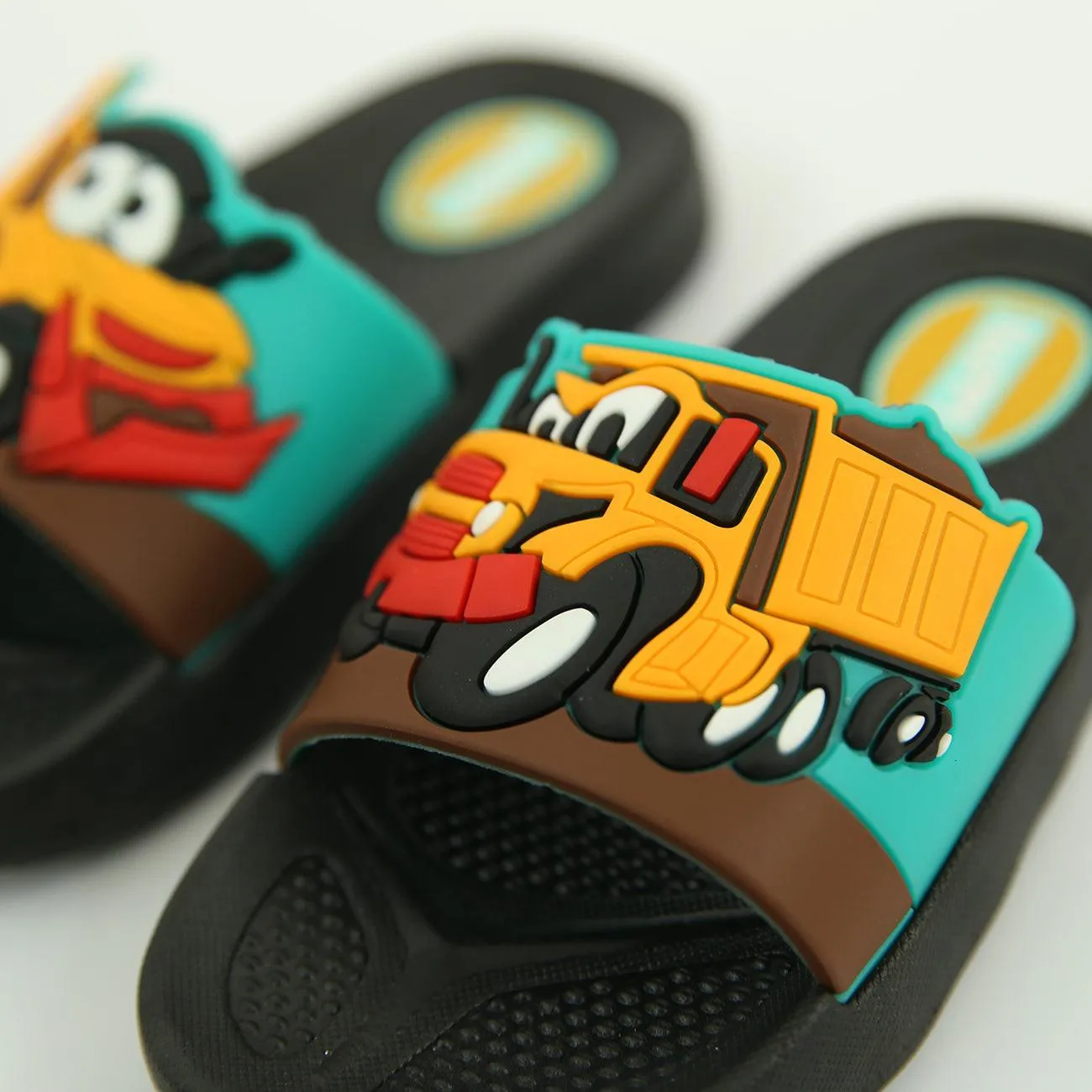 Imported Non Slip Rubber Sole Animated Slipper For Kids