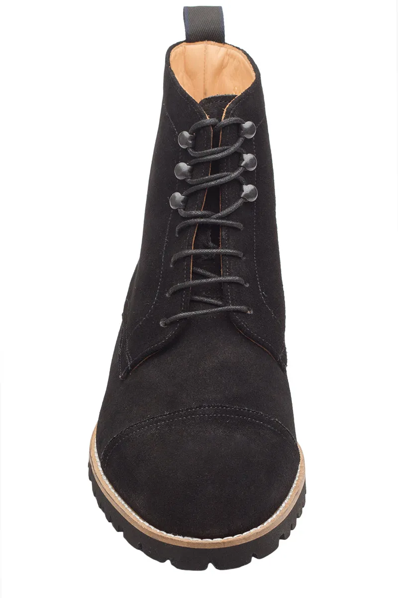 Light Weight Boots – Black Suede