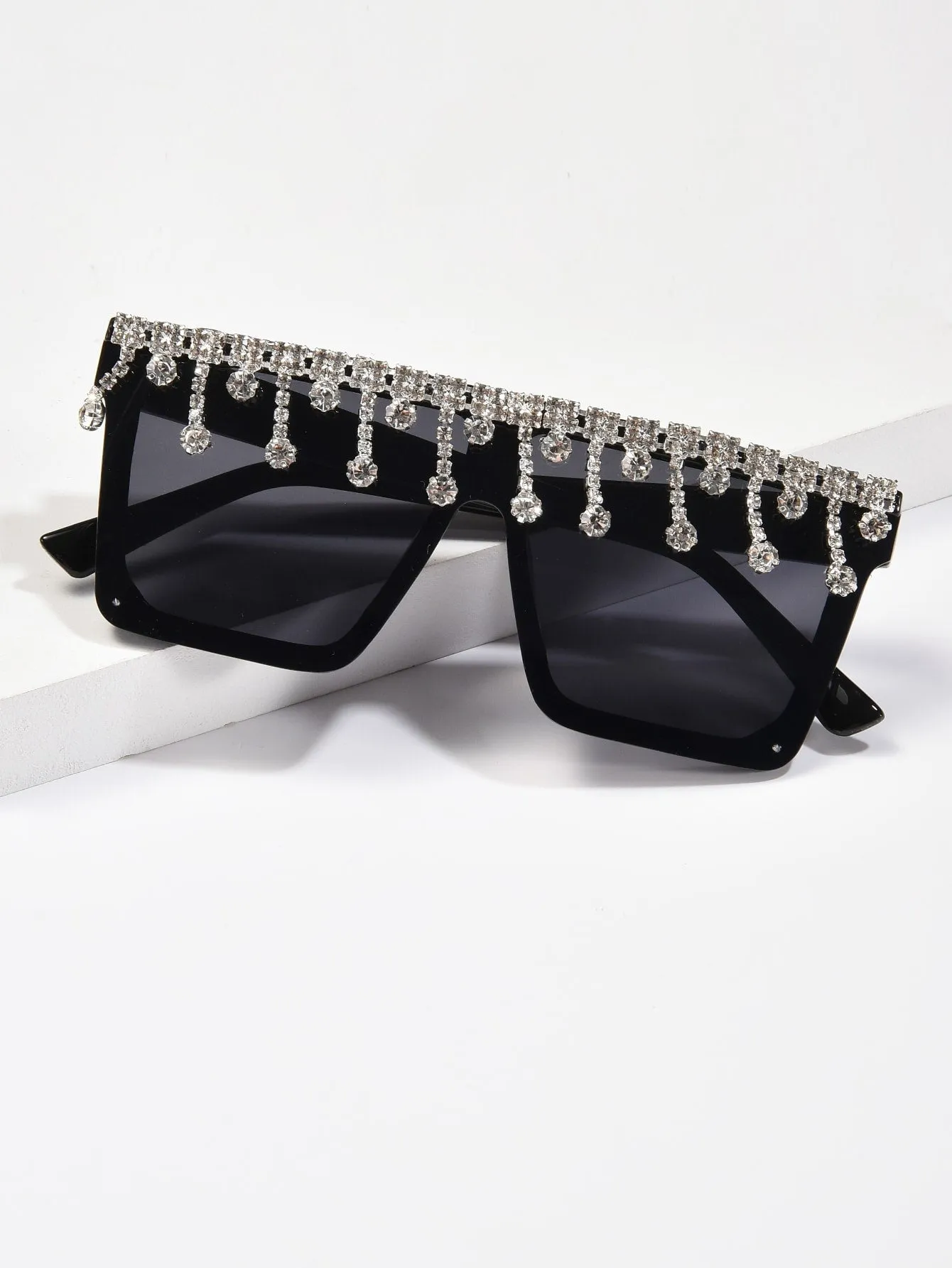 Rhinestone Decor Flat Top Fashion Glasses