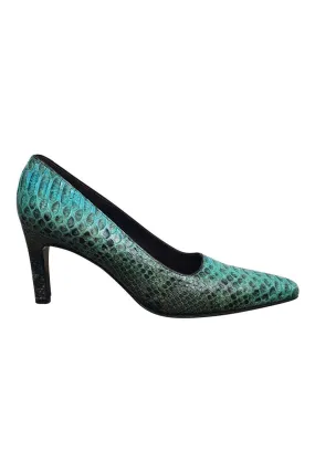 SALVATORE FERRAGAMO Blue Python Leather Almond Toe Pumps (9 B)