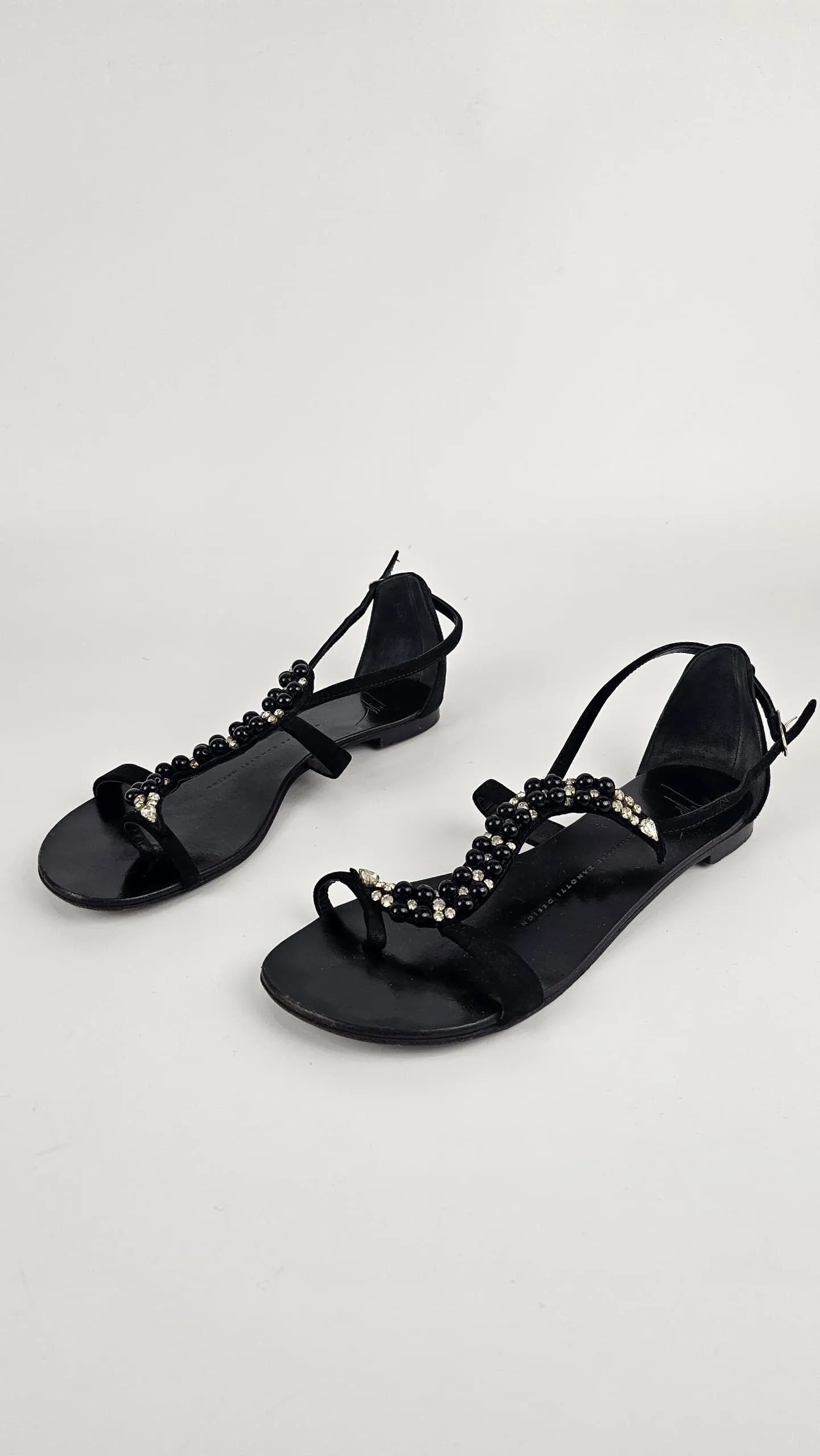 Snake Shape Beaded Sandals Black