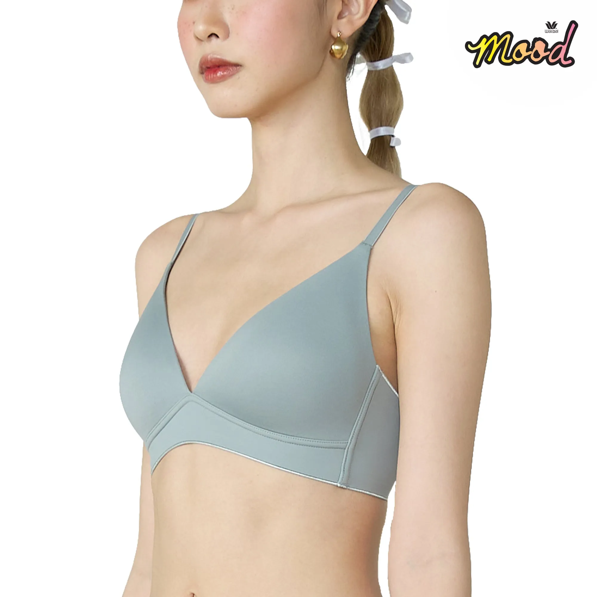 Wacoal Mood Smooth Bra ชุดชั้นในวัยรุ่น บราไร้ตะเข็บ รุ่น MM1X82 (เข้าคู่ MU3194) สีเขียวออกเทา (GV)