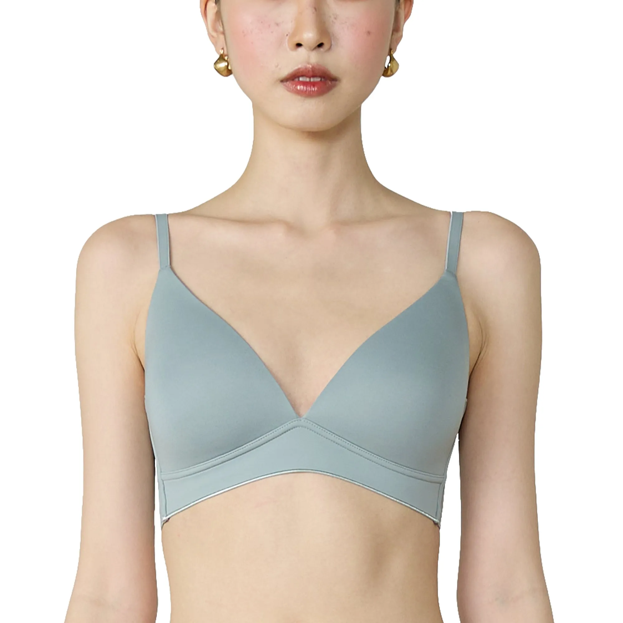 Wacoal Mood Smooth Bra ชุดชั้นในวัยรุ่น บราไร้ตะเข็บ รุ่น MM1X82 (เข้าคู่ MU3194) สีเขียวออกเทา (GV)